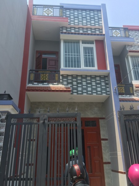 Bán Nhà ngay bệnh viện Shingmark, Quốc lộ 51, kết cấu 1 trệt 1 lầu giá 1,5 tỷ ở ngay