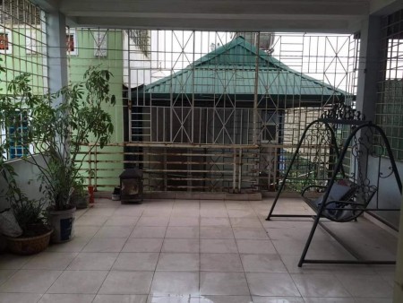 Bán nhà Mỹ Đình, 3 bước ra ô tô ra vào thoải mái, diện tích sử dụng 38m2, giá 4.4 tỷ.