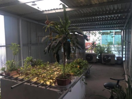 Bán nhà đường Lê Trọng Tấn, Quận Hà Đông, lô góc, ngõ đẹp, kinh doanh, dt 35m2, 5 tầng, giá 3.35 tỷ