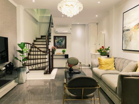 Bán nhà Đồng Tâm, diện tích sử dụng 30m2, đúc kiên cố 5 tầng, giá nhỉnh hơn 3 tỷ