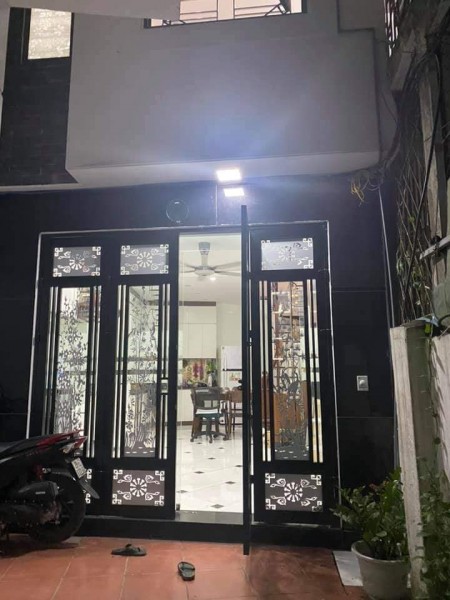 Bán nhà Nguyễn Trãi thiết kế hiện đại nội thất sang hàng xóm Royal City, sổ đỏ chính chủ