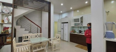 Bán nhà ở Thụy Khuê, diện tích sử dụng 40m2, giá bán 5.8 tỷ Quận Tây Hồ. (N21.0110)