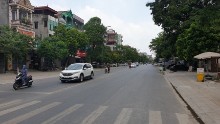 Đi đến slide 1