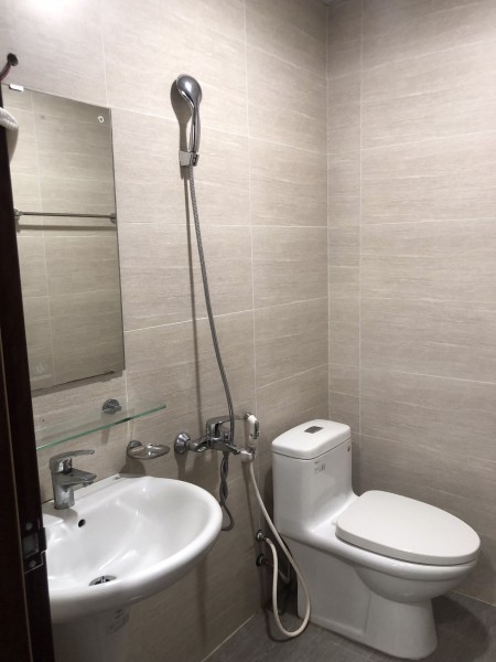 Ban Quản lý Hateco cho thuê: 2 phòng ngủ đủ nội thất cơ bản giá 6 triệu/th, còn 3PN, 7tr/th