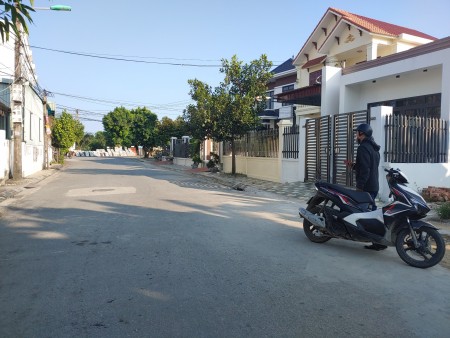 Bán gấp tuyến 2 Cát Linh, Tràng Cát diện tích sử dụng 138m2 giá bán 22 triệu/m2