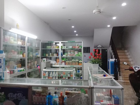 Bán nhà ngõ Phạm Văn Đồng, Quận Cầu Giấy, dtsd 52m2, 4 tầng đúc, mt 5m, giá 5.5 tỷ, lh 0975513371
