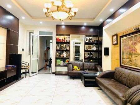 Nhà phân lô Nguyễn Trãi diện tích 54m2, 4 tầng ô tô thông kinh doanh giá bán 6.6 tỷ. LH 0979266220