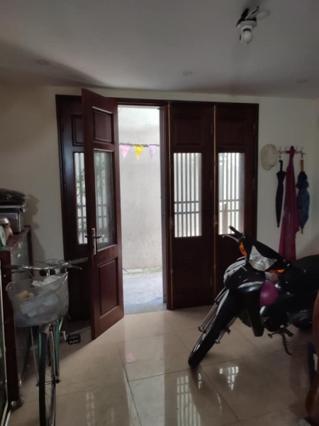 Cực đẹp và cực gấp Quận Hà Đông 5 tầng dt 40m2, giá 2.75 tỷ khách thích là bán, bất chấp giá.