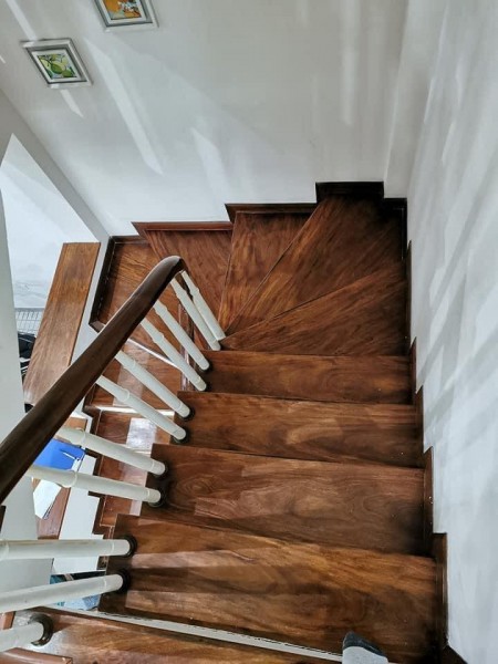 Nhà đẹp 6 tầng đúc kiên cố ngõ 41 Thái Hà diện tích 42m2 mặt tiền 6.8m giá 5.6 tỷ liên hệ 0392969999