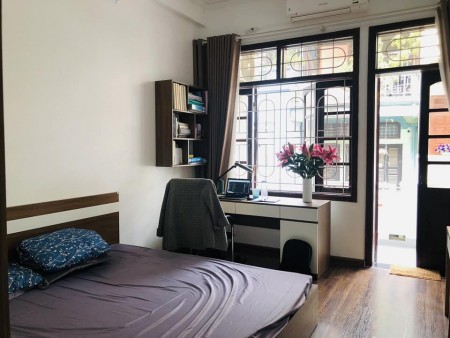 Bán nhà Lê Quang Đạo diện tích sử dụng 45m2, 2 thoáng, ngõ ba gác đua, giá đầu 3 tỷ.