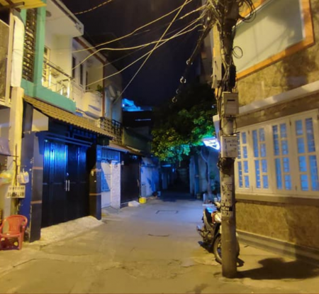 Nhà mới 2 tầng, hẻm xe hơi quay đầu Lê Quang Định, p16, Quận Gò Vấp, dt 52m2 giá 5 tỷ TL.