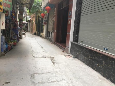 Bán nhà lô góc Yên Lãng ngõ rộng thoáng ô tô đỗ gần nhà thông các ngã giá bán 3.2 tỷ