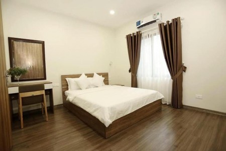 Cần bán gấp nhà Đội Cấn Quận Ba Đình cách trung tâm thương mại Lotte, Metropolist 3 phút