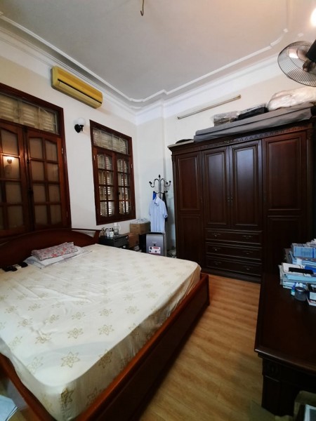 Đi đến slide 4