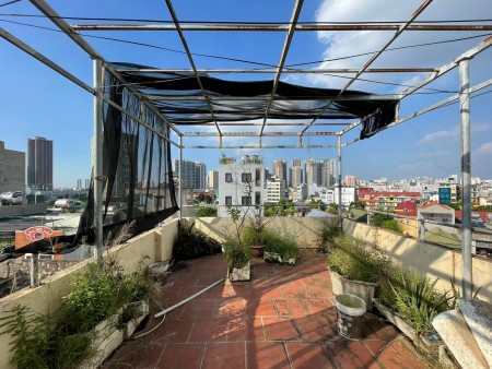 Nhà mặt phố Mỗ Lao, 8 tầng – thang máy, 2 mặt phố, mặt chợ kinh doanh đỉnh nhất 16 tỷ.