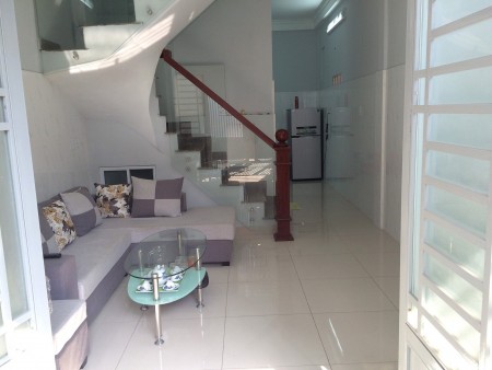 Bán nhà hẻm 115 Nguyên Hồng 1 trệt 1 lầu diện tích sử dụng 42m2 giá bán chỉ 3.97 tỷ