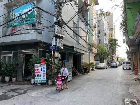 Bán nhà mặt ngõ đường Phú Đô, ô tô chục bước, lô góc, giá đầu 3 tỷ lh 0932382236
