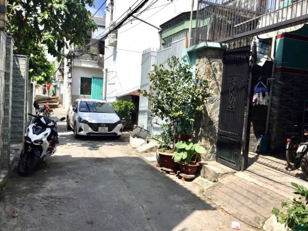 Bán nhà Tân Hương, Tân Phú, diện tích 64m2, 2 tầng, hẻm xe hơi, chỉ 4.5 tỷ lh 0964376159