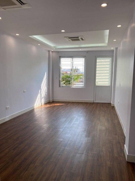 Bán nhà Đội Cung phường 11 Quận 11 diện tích 24m2, giá bán 3.5 tỷ, liên hệ 0932501298