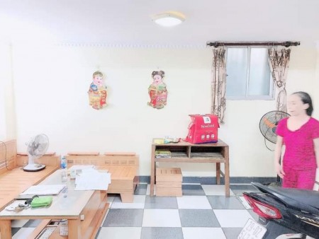 Bán nhà có sổ hồng Tân Hương Tân Phú 50m2 giá rẻ chỉ 70 triệu/m2 liên hệ 0896721788