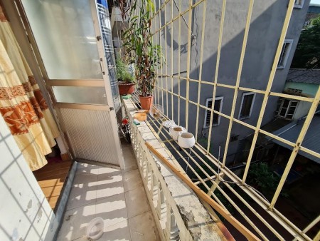 Bán nhà Gốc Đề quận Hai Bà Trưng ngõ 3 Gác hiếm 23m2 MT4,8m 1,9 tỷ