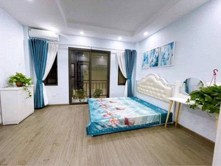Bán Gấp chung cư mini phố Hoàng Ngân dt 45m2, 5 tầng giá cực sốc, thu nhập 450tr/năm