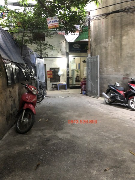 Bán nhà phố Trương Định, ngõ rộng, gần phố, diện tích sử dụng 35m2 chỉ hơn 3 tỷ