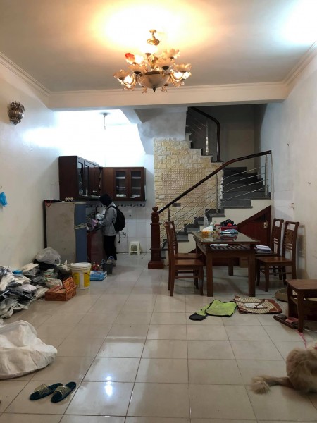 Bán nhà Hoàng Hoa Thám 48m 4 Tầng, Ngõ rộng TT Quận Ba Đình, Giá: 4 tỷ.