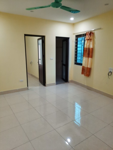 Căn hộ gia đình diện tích sử dụng 40m2, có thang máy, mới xây tiện ích đầy đủ, giá 4 triệu