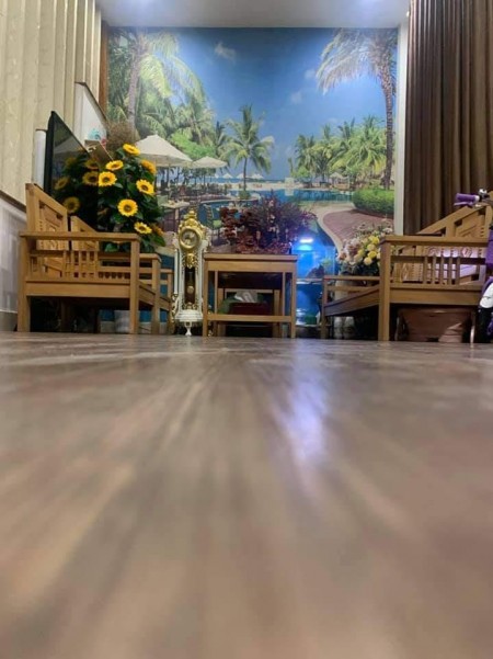 Bán nhà nguyên căn lô góc 5 tầng đúc, diện tích 38m2, giá bán chỉ 2.6 tỷ, tại Hoa Lâ, Đức Giang