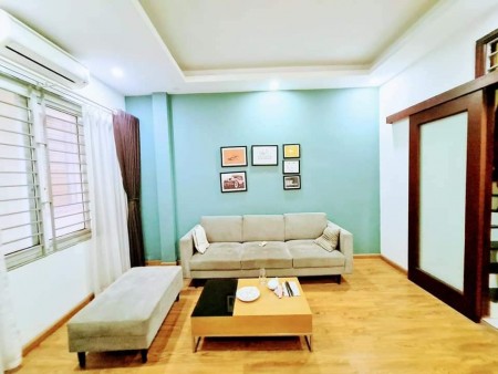 Nhà Đẹp Đường To Hoàng Mai diện tích 30m2 5 tầng giá rẻ kinh doanh đầy đủ nội thất