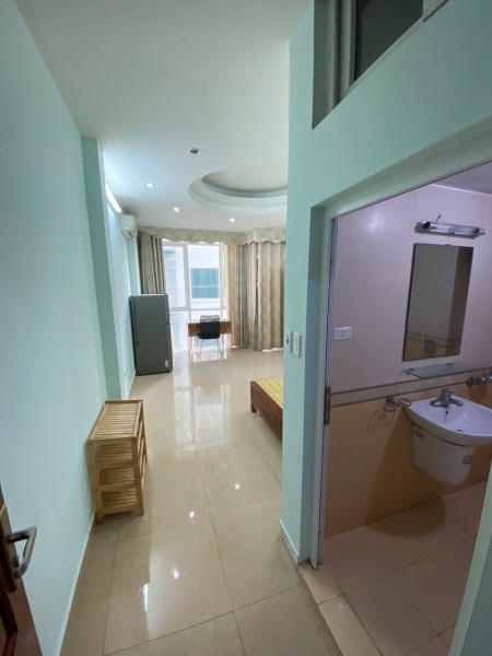 Chính chủ Cho thuê CCMN giá sinh viên 30m2, mặt đường ô tô cách bến xe Mỹ Đình 400m2