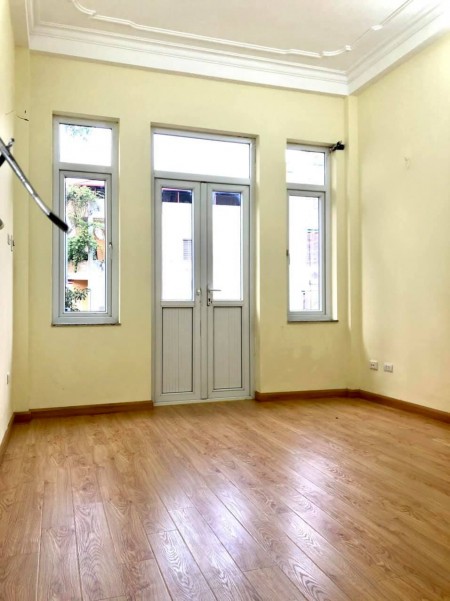 Bán nhà Khương Đình - Thanh Xuân 50m2 x4.7m giá 3.65 tỷ Lh 0386380199