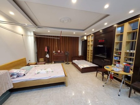 Bán Biệt thự Tây Nam Linh Đàm, Lô góc, 350m x 4 tầng, giá cực sốc