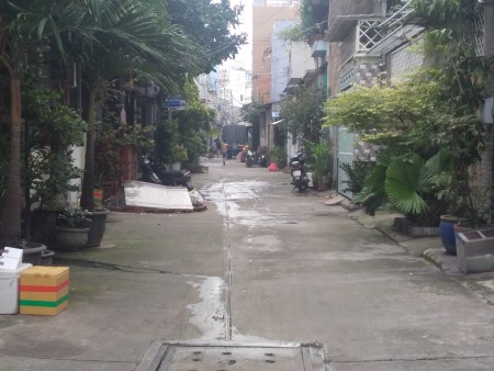 Nhà cho thuê nguyên căn diện tích 100m2 đường Khuông Việt, Tân Phú