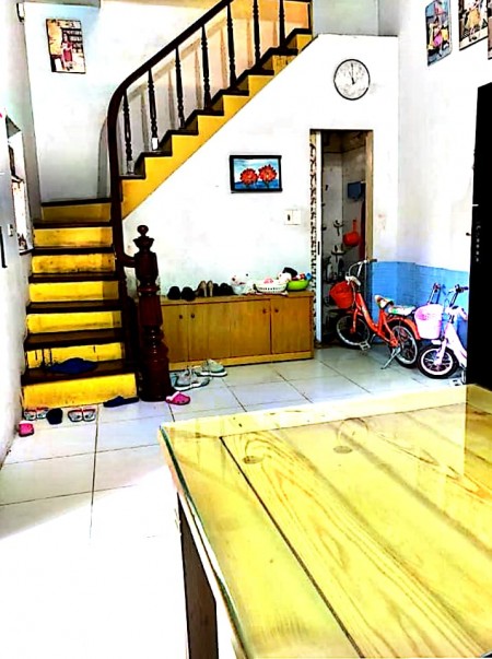 Bán nhà phố Vũ Hữu, Trung Văn, Từ Liêm, P/Lô, ở ngay, dtsd 33m2 đúc 3 tầng, giá 3.1 tỷ.