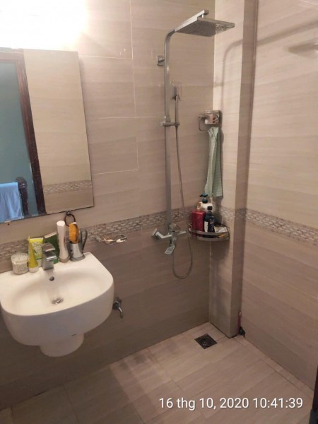 Bán nhà đẹp ô tô vào nhà 4 tầng 54m2 phố Bắc Cầu, Long Biên giá 3,1 tỷ. LH 0912442669