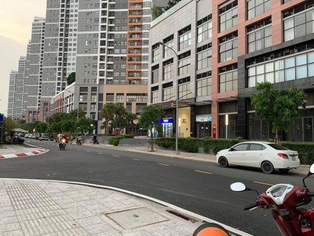 Đi đến slide 4
