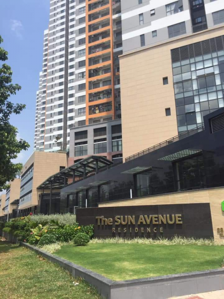 Cho thuê căn hộ The Sun Avenue dt 90m2, không nội thất, 3 pn, có rèm cửa, lh 0909722103