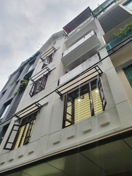 Bán Nhà Hoàng Quốc Việt diện tích sử dụng 60m2 ngõ ô tô tránh kinh doanh lh 0345250111