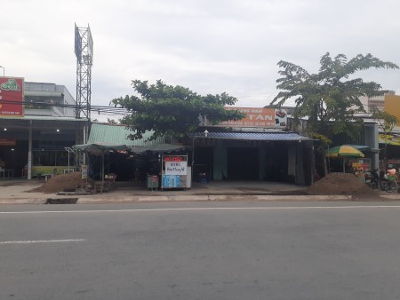 Cho thuê mặt bằng dài hạn để làm siêu thị mini hoặc cửa hàng điện tử, điện máy giá tốt