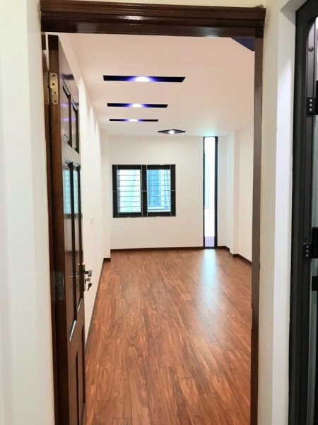 Bán nhà Chùa Bộc, nhà nguyên căn mới ở ngay, Ảnh Thật, diện tích 34m2, giá bán 3.4 tỷ