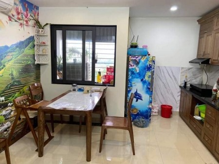 Bán nhà phố Đặng Thuỳ Trâm thông Hoàng Quốc Việt 7 chỗ vào nhà dân trí cao, siêu nhiều tiện ích