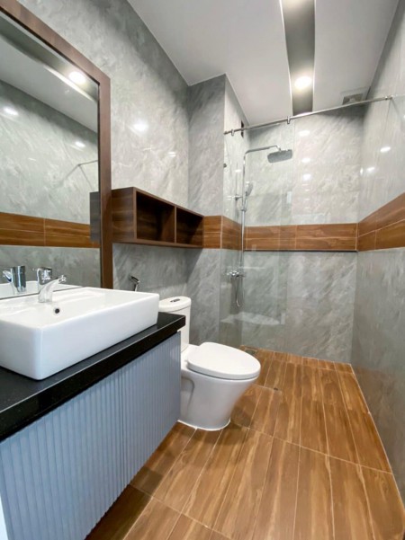 Bán nhà Hai Bà Trưng 38m2 5 tầng nhỉnh 4 tỷ Oto nhà mới phố Minh Khai