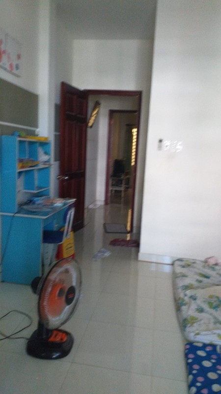 Bán nhà 1 trệt 2 lầu Quận Thủ Đức, giá bán 6.5 tỷ, có thương lượng và hỗ trợ vay ngân hàng