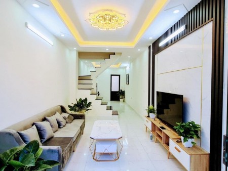 Bán nhà mặt ngõ Nguyễn Khang Cầu Giấy giá rẻ tháng 10/2021 40Mx3T giá 4.35 tỷ lh 0902224679