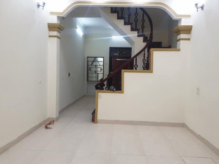 Bán nhà Ngõ ô tô 72 Nguyễn Trãi Quận Thanh Xuân, diện tích 53m2 giá 4.05 tỷ Lh 0386380199