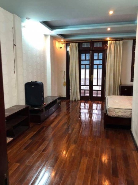 Bán gấp nhà Tập thể Láng Hạ giá bán 1.48 tỷ, diện tích 42m2, tầng 3, có sổ lh 0943699922