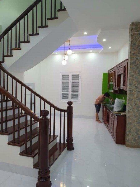 Đi đến slide 4