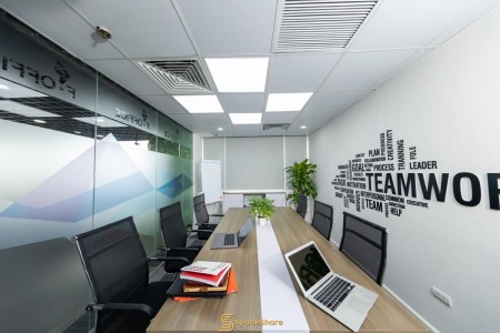 Cho thuê văn phòng nhỏ tại Hà Nội. Đỗ Quang Trung Hoà có ban công công năng đầy đủ